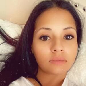 Meet your Posher, Gabriela